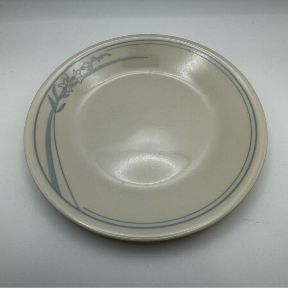 Blue Lily by Corelle 6 3/4" Dessert or Bread Plates set of 2 - Picture 1 of 7